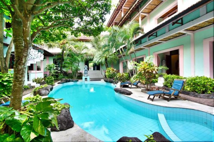 Pool Photo