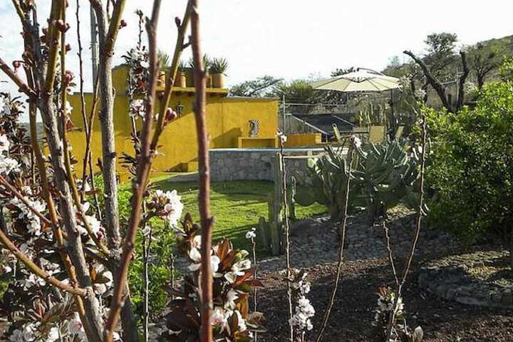 Hotel Exterior 48 of 71