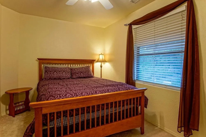 Room 2 of 11