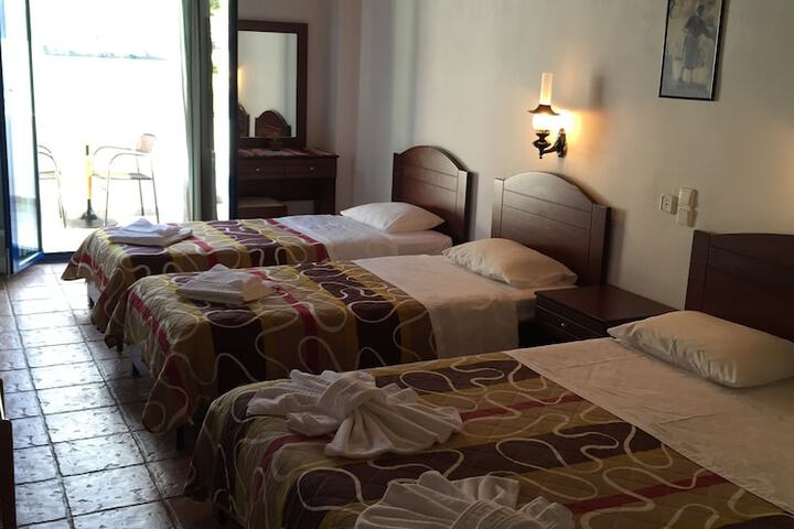 Room 5 of 57