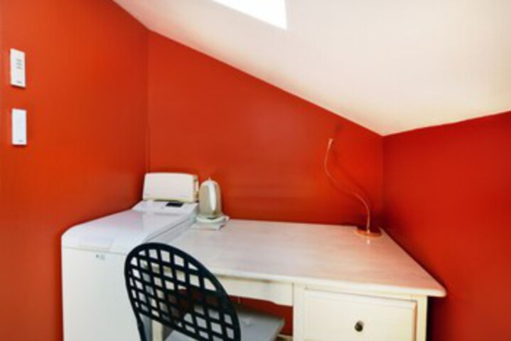 Room 17 of 17