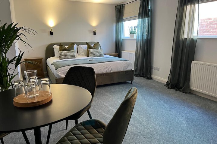 Room 44 of 46