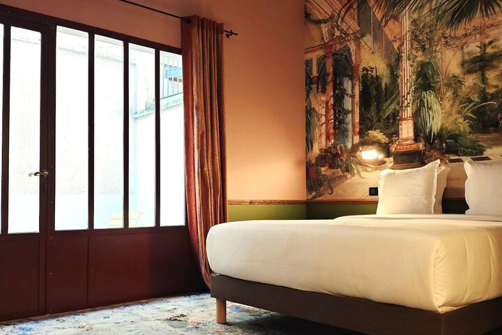 Room 34 of 68