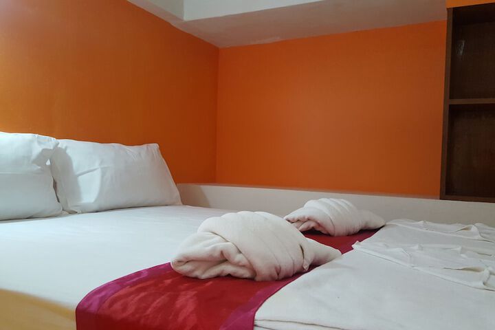 Room 12 of 92