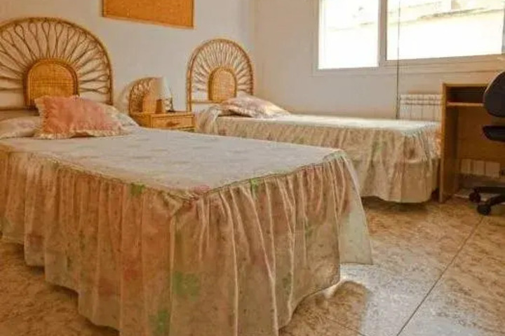 RESIDENCIA ULLOA