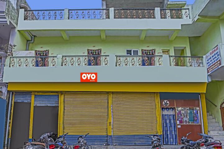 Hotel O atithi in Garha Jabalpur