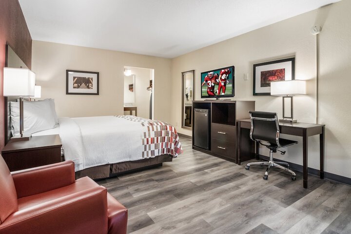Superior King Bed (12 of 12)