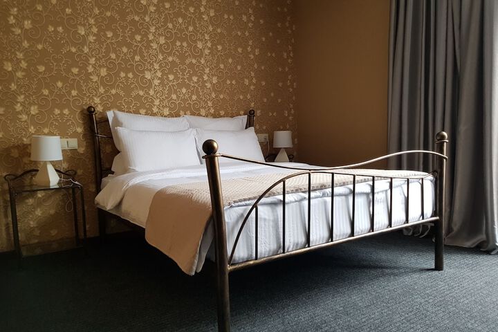 Room 7 of 101