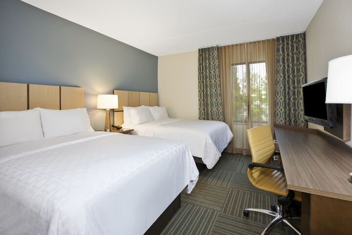 Suite 1 Bedroom (2 of 7)