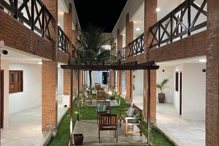 Hotel Exterior 58 of 61