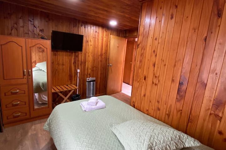Room 3 of 17