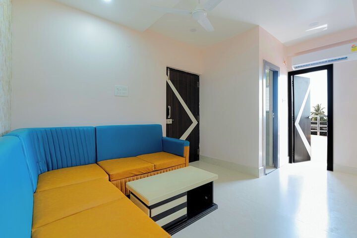Room 27 of 37