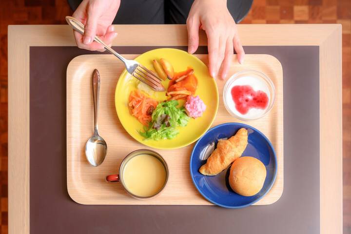 Dining 44 of 57