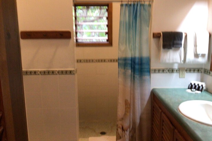 Room 200 of 292