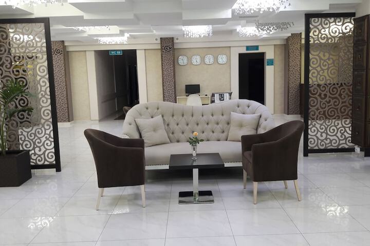 Hotel Lobby