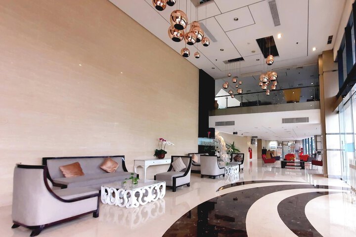 Lobby Entry