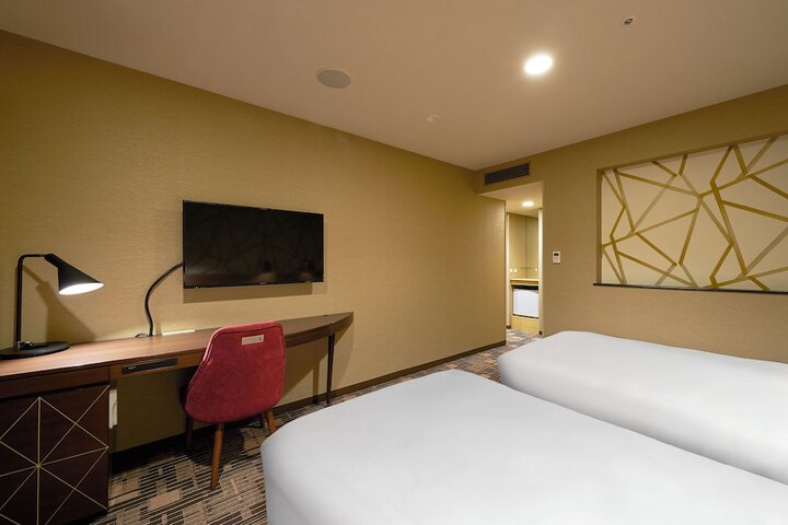 Room 19 of 41