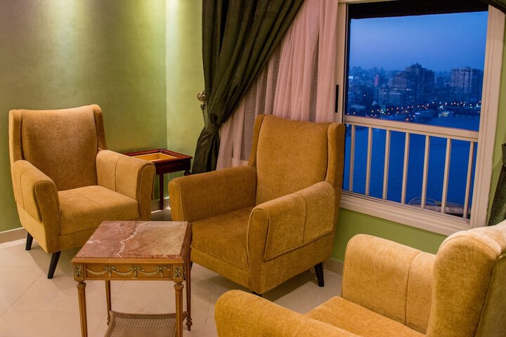 Room 21 of 42