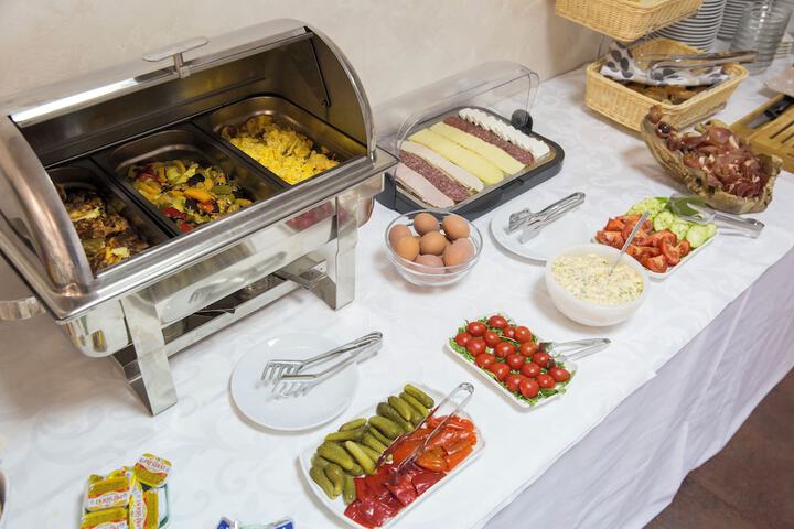 Breakfast/Coffee Service 146 of 166