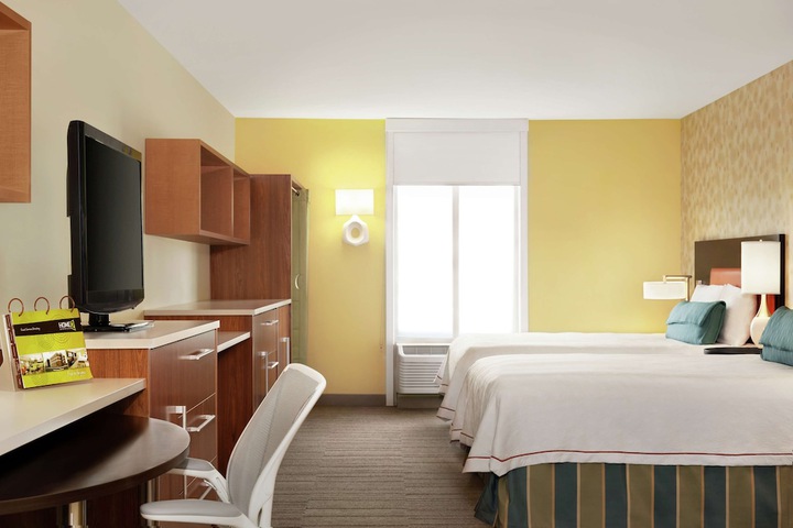 Room 7 of 28