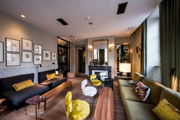 Lobby sitting area