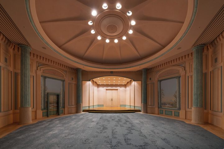 Ballroom/Hall 45 of 59