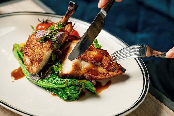 Dining 84 of 125