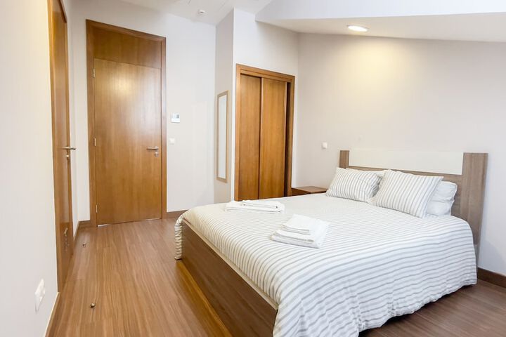 Room 47 of 80