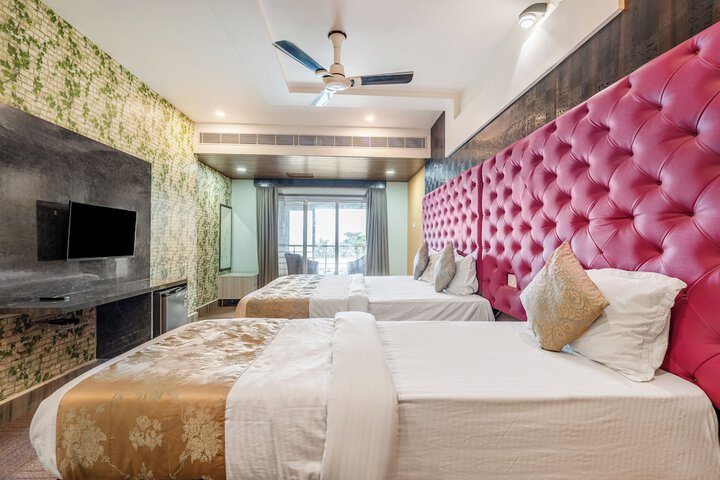 Room 21 of 48