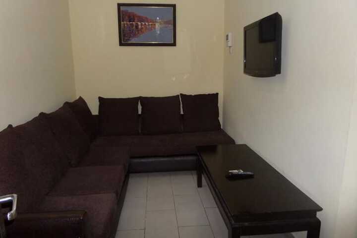 Room 8 of 14