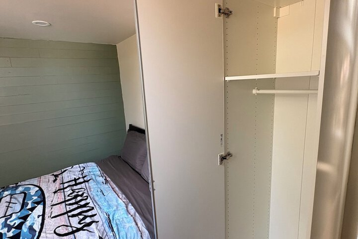 Room 26 of 79