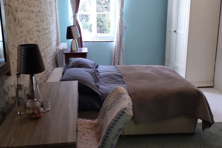 Room 13 of 47