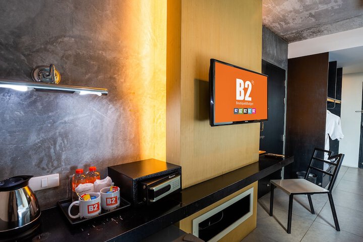 Room 12 of 34