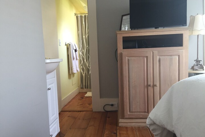 Room 14 of 26