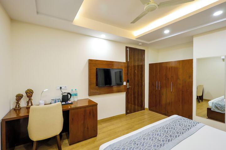 Room 17 of 56