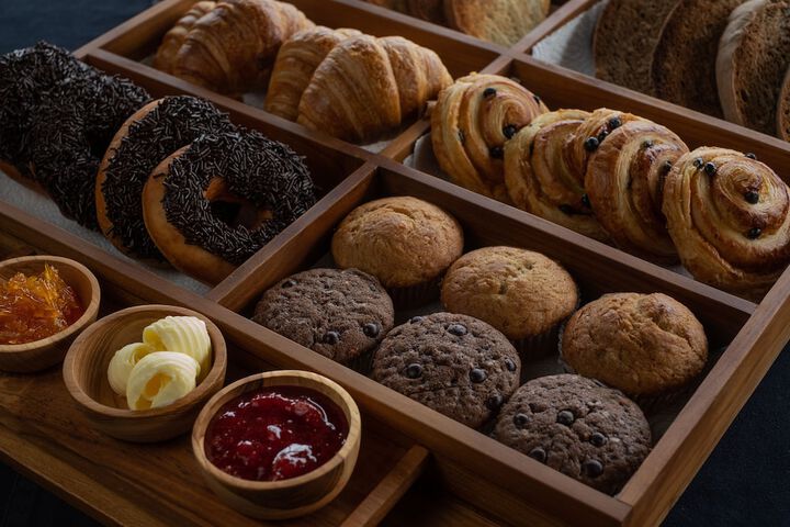 Breakfast/Coffee Service 95 of 104