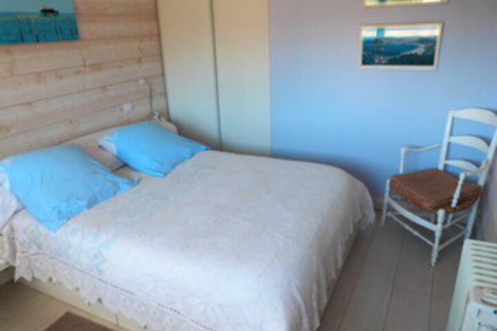Room 26 of 37