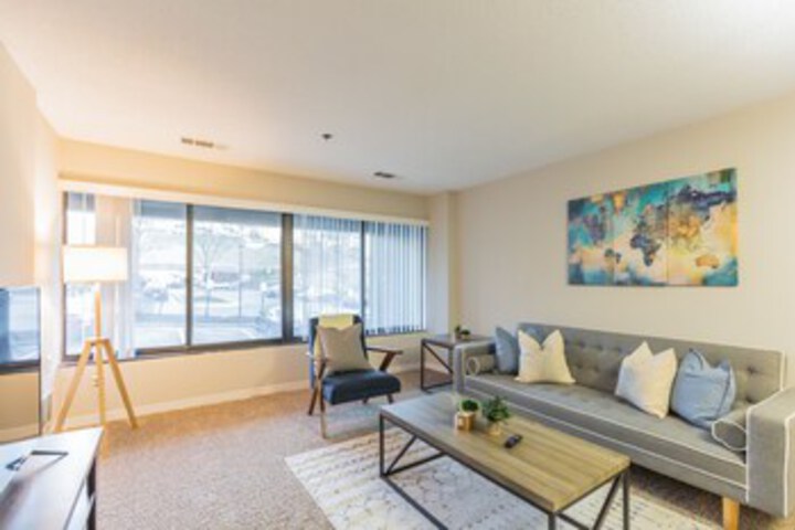 Room 185 of 307