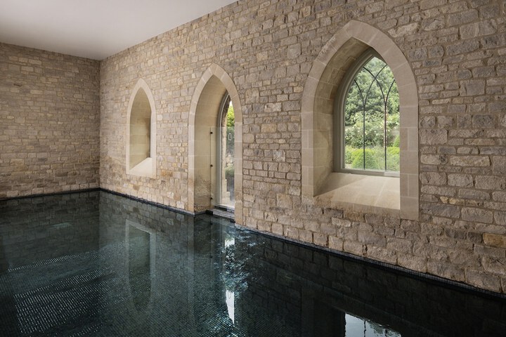 Pool 60 of 88