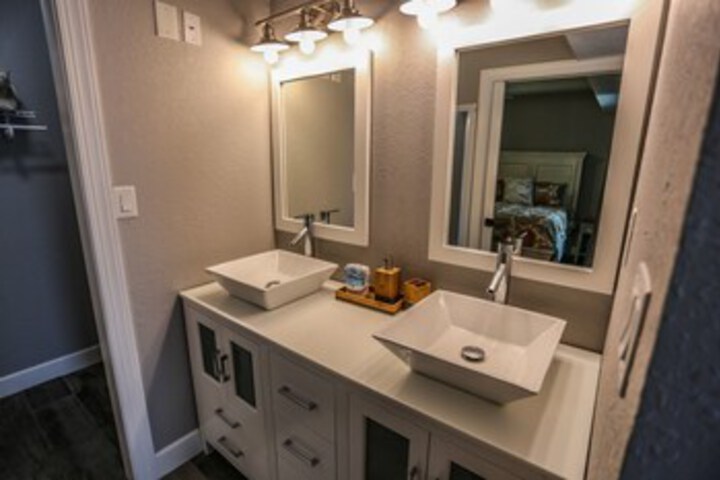 Room 5 of 31
