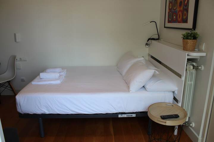 Room 5 of 30