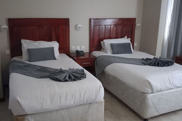 Room 3 of 30