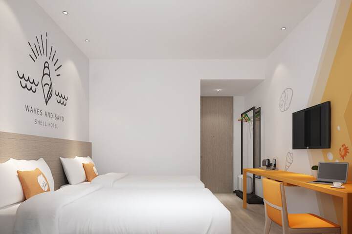 Room 2 of 22