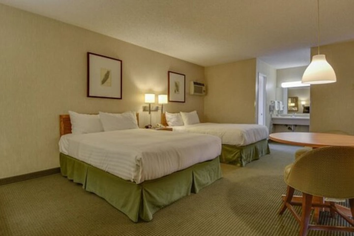 Room 5 of 31
