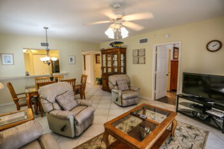 Room 14 of 24