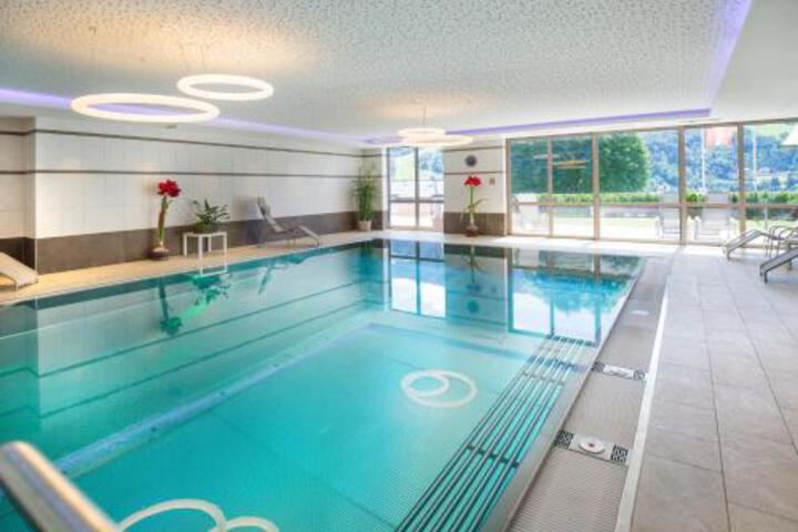 Pool 5 of 5