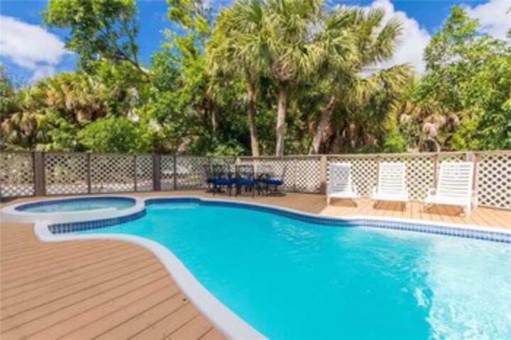 Pool 27 of 50