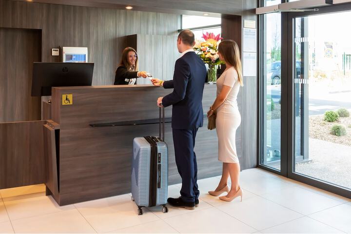 Photo of Hôtel Roi Soleil Prestige Plaisir - St. Quentin
