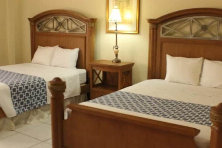 Room 8 of 41