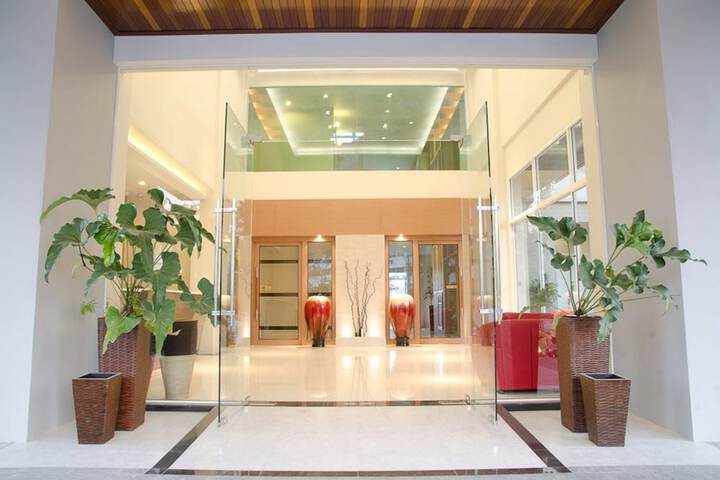 Hotel Interior 4 of 37